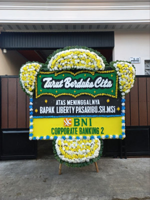 Papan Bunga Duka di Mangkubumi