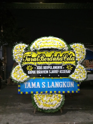 Papan Bunga Duka di Mangkubumi